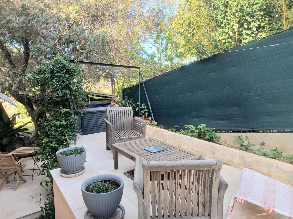 Studio Cosy Au Calme Toulon Exterior foto