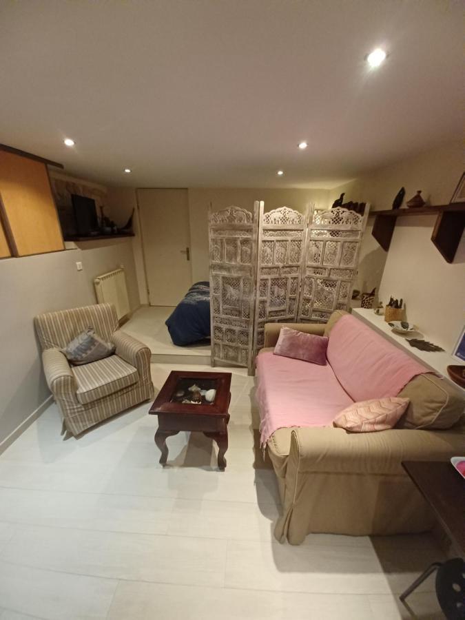Studio Cosy Au Calme Toulon Exterior foto